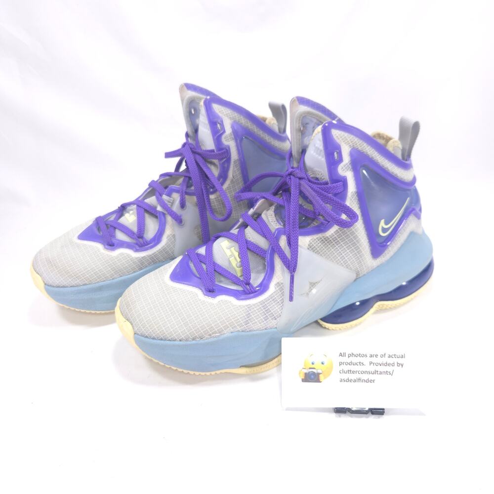 Nike Lebron 19 Aura Lace Up Athletic Shoe Youth Boys Size 6 DD0418-412 Blue